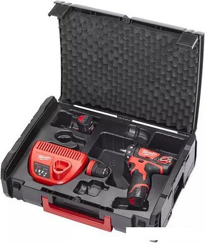 Дрель-шуруповерт Milwaukee M12 BDDXKIT-202C 4933447836 (с 2-мя АКБ, кейс)