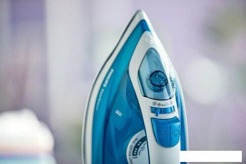 Утюг Philips GC1744/20