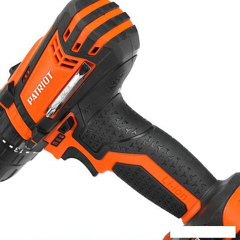 Дрель-шуруповерт Patriot BR 241ES 180201241 (с 2-мя АКБ, кейс)