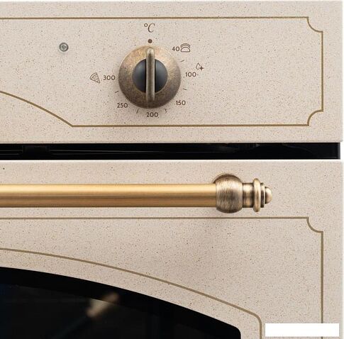 Электрический духовой шкаф DeLonghi CM 9L OW PPP RUS