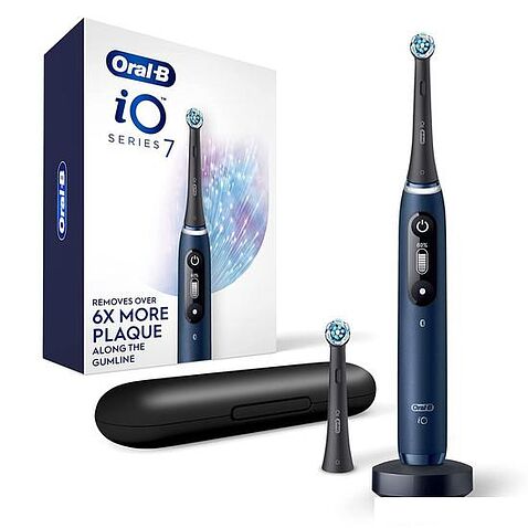 Электрическая зубная щетка Oral-B iO7 (magnetic blue sapphire)