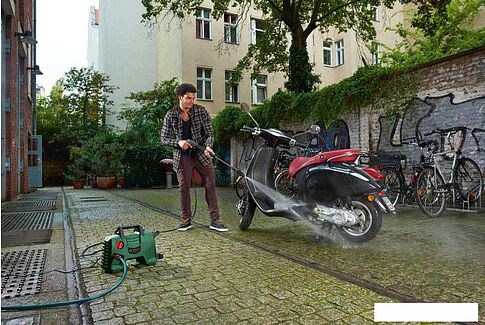 Мойка высокого давления Bosch EasyAquatak 120 06008A7901