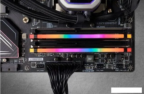 Оперативная память Corsair Vengeance RGB PRO 2x8GB DDR4 PC4-28800 CMW16GX4M2D3600C18