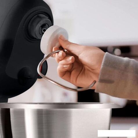 Кухонная машина Bosch MUMS2EB01