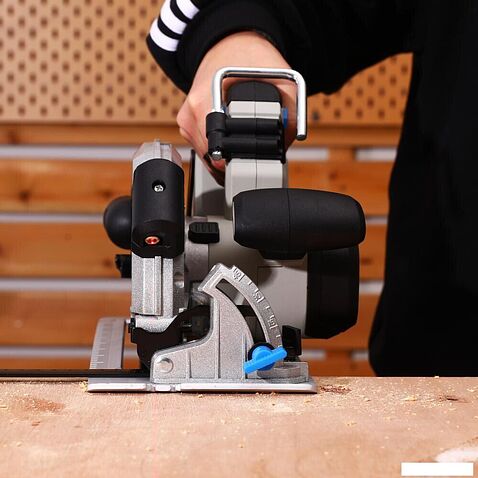 Дисковая (циркулярная) пила Deko CS20 PRO 084-1156 084-1156 (без АКБ)