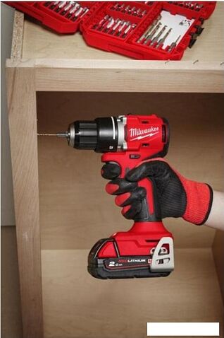 Дрель-шуруповерт Milwaukee M18 M18BLDDRC-0X 4933492832 (без АКБ, кейс)