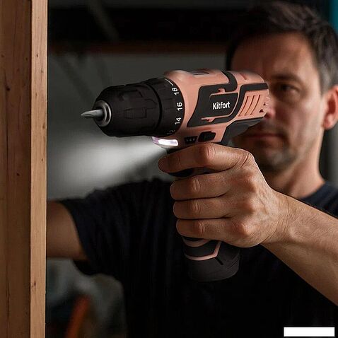 Дрель-шуруповерт Kitfort KT-6493 (с 1-им АКБ)