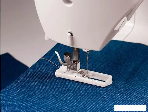 Швейная машина Singer 8280