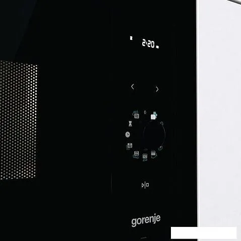 Микроволновая печь Gorenje BM235G1SYB