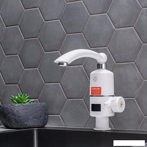 Проточный электрический водонагреватель-кран РМС ЭЛ02