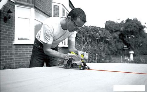 Дисковая пила Ryobi RCS1600-K