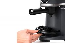 Рожковая бойлерная кофеварка Black & Decker BXCO800E Рожковая бойлерная кофеварка Black & Decker BXCO800E