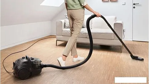 Пылесос Bosch Serie 4 BGC21X300