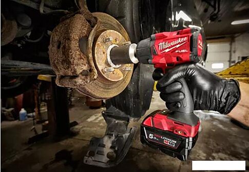 Гайковерт Milwaukee M18 FMTIW2F12-0X 4933478449 (без АКБ, кейс)