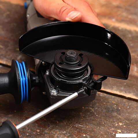 Угловая шлифмашина Deko DK1600AG PRO 086-1005