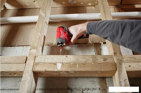 Винтоверт Milwaukee M12 FUEL M12FID2-0 4933479876 (без АКБ)