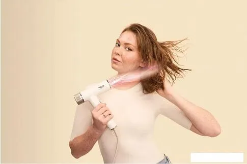 Фен Shark SpeedStyle HD352EU