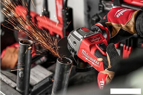 Угловая шлифмашина Milwaukee M18 FSAGV125XB-0X Fuel 4933478436 (без АКБ)
