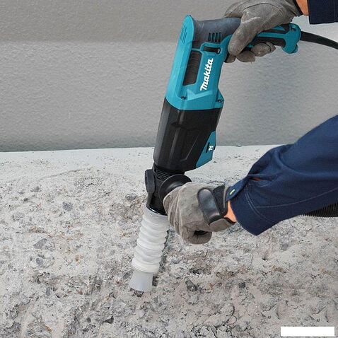 Перфоратор Makita HR2670