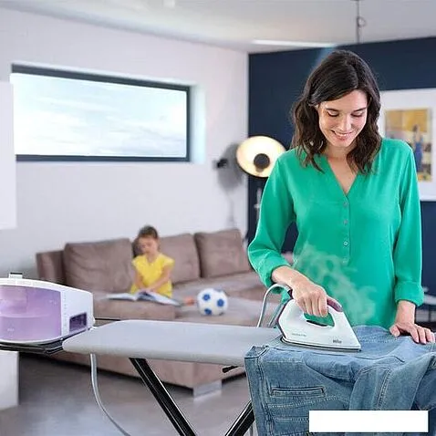 Утюг Braun CareStyle 3 Pro IS3155VI SS