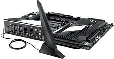 Материнская плата ASUS ROG Crosshair VIII Formula Материнская плата ASUS ROG Crosshair VIII Formula
