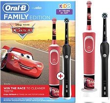 Комплект зубных щеток Oral-B Pro 1 Cross Action и Kids D16.513.1U + D100.410.2K (черный) Комплект зубных щеток Oral-B Pro 1 Cross Action и Kids D16.513.1U + D100.410.2K (черный)