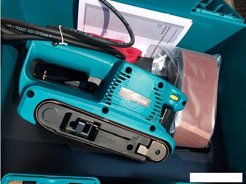Ленточная шлифмашина Makita 9910K