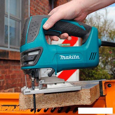 Электролобзик Makita 4350 FCT