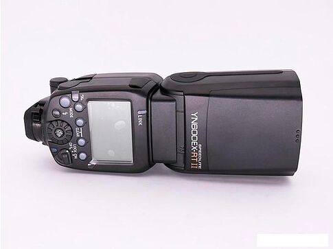 Вспышка Yongnuo Speedlite YN-600EX-RT II для Canon