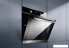 Духовой шкаф Electrolux EOD5C71X
