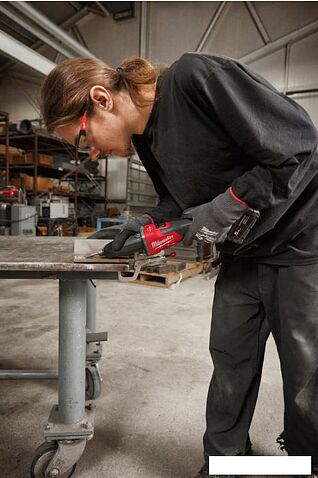 Прямошлифовальная машина Milwaukee M18 FDGRB-0 Fuel 4933480952 (без АКБ)