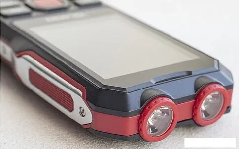 Кнопочный телефон Olmio X02 (черный/красный)