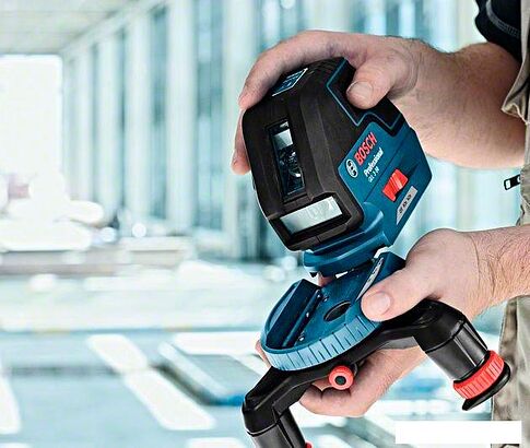 Лазерный нивелир Bosch GLL 3-50 [0601063800]