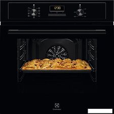 Электрический духовой шкаф Electrolux SteamBake 600 EOD3H50BK