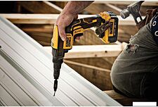 Шуруповерт DeWalt DCF622B (без АКБ)