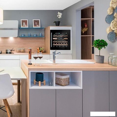 Винный шкаф Climadiff CBI44S1B