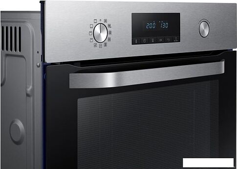 Электрический духовой шкаф Samsung NV68R3370BS
