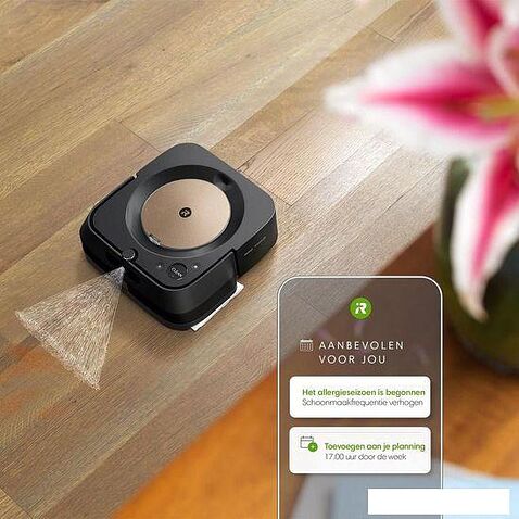 Робот-пылесос iRobot Braava Jet M6 (черный)