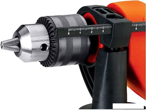 Ударная дрель Black & Decker HD555