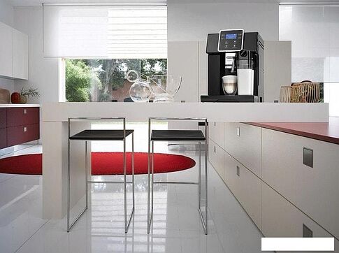 Эспрессо кофемашина DeLonghi Perfecta Evo ESAM420.40.B