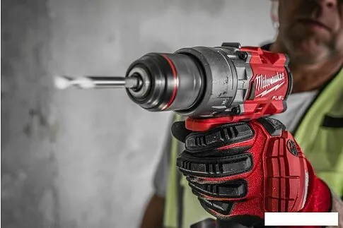 Ударная дрель-шуруповерт Milwaukee M18 FUEL M18FPD3-0 4933498060 (без АКБ)