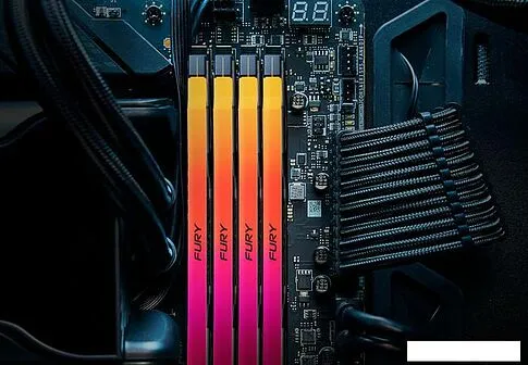 Оперативная память Kingston FURY Renegade RGB 16ГБ DDR5 8000МГц KF580C38RSA-16