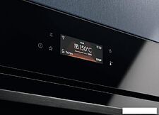 Электрический духовой шкаф Electrolux SteamBoost 800 EOB8S39WZ