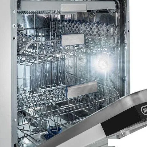 Встраиваемая посудомоечная машина DeLonghi DDWI 690 AMEDEO