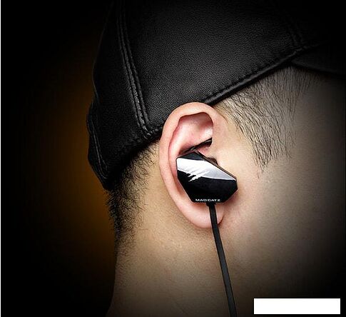 Наушники Mad Catz E.S. PRO+ (белый)