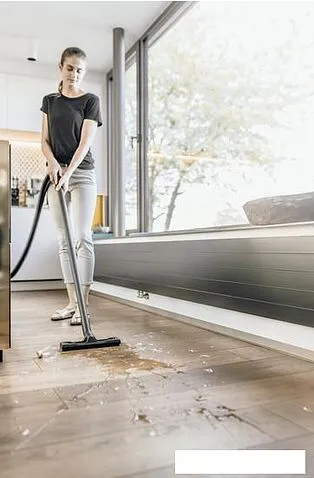 Пылесос Karcher WD 2 Plus V-12/6/18/C 1.628-015.0
