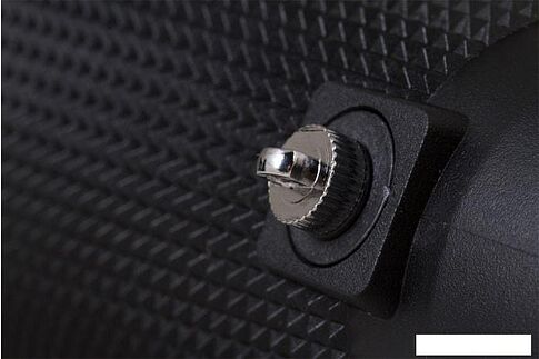 Монокуляр Levenhuk Wise 10x42