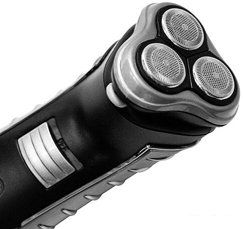 Электробритва StarWind SBS1501