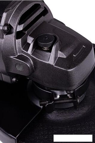 Угловая шлифмашина Ferm AGM1112P