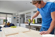 Дрель-шуруповерт Ryobi R18PD5-0 5133003595 (без АКБ) Дрель-шуруповерт Ryobi R18PD5-0 5133003595 (без АКБ)